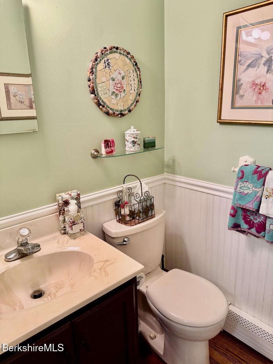 166 East Dugway Road Lenox, MA 01240 - Photo 20 of 66 1st Floor Powder Room