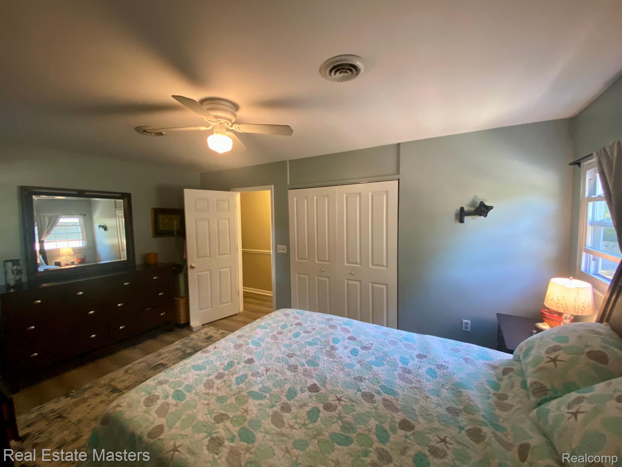2912 Riverside Drive Port Huron, MI 48060 - Photo 16 of 29 Gallery Image 16