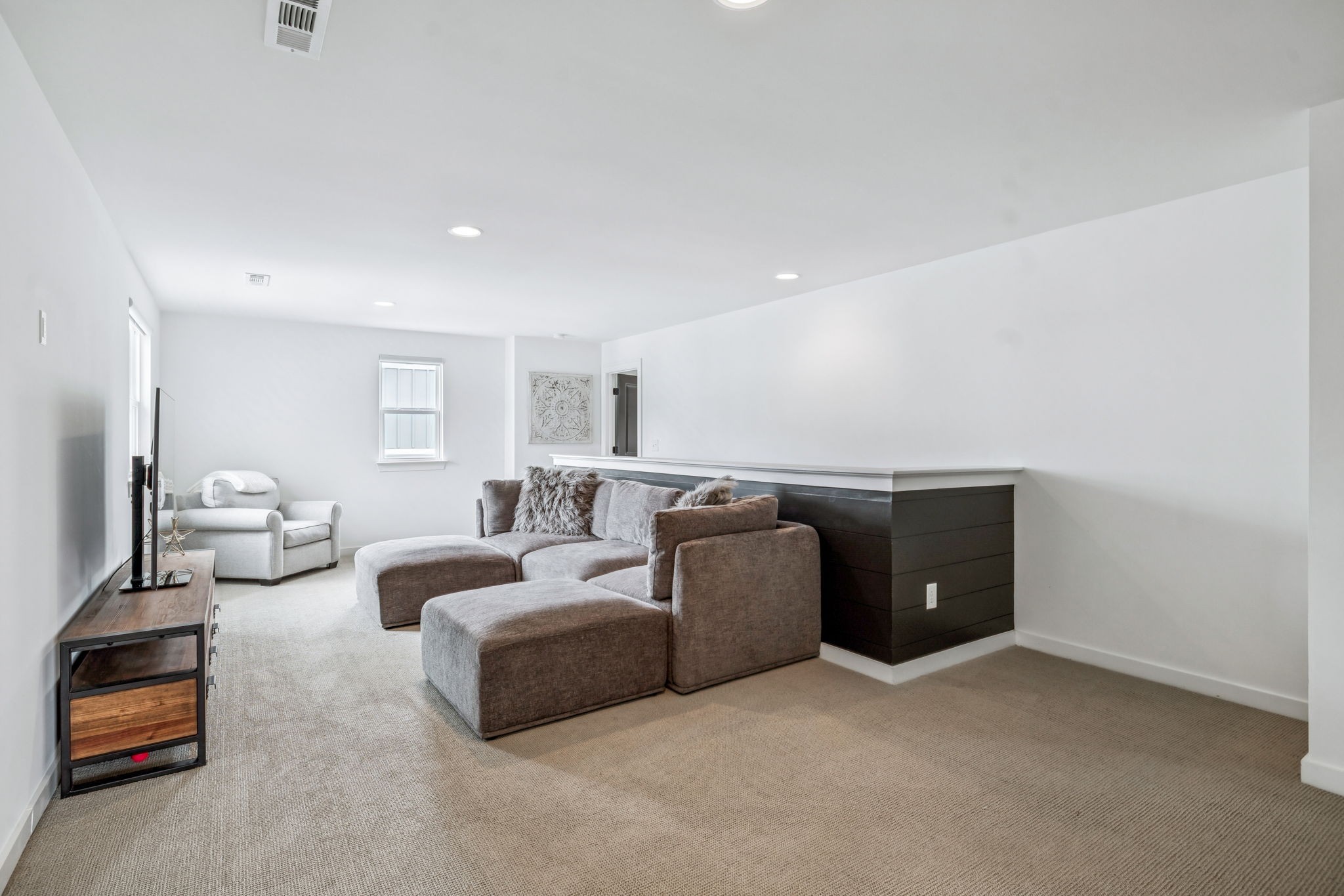 7204 Ludlow Drive College Grove, TN 37046 - Photo 29 of 59 a living room with furniture and a lamp