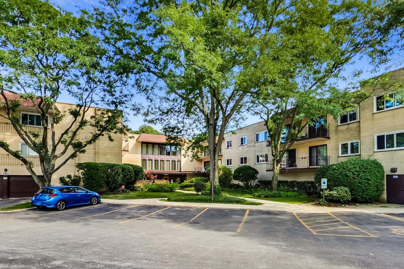 9801 Gross Point Road, Unit 306 Skokie, IL 60076 - Photo 1 of 30
