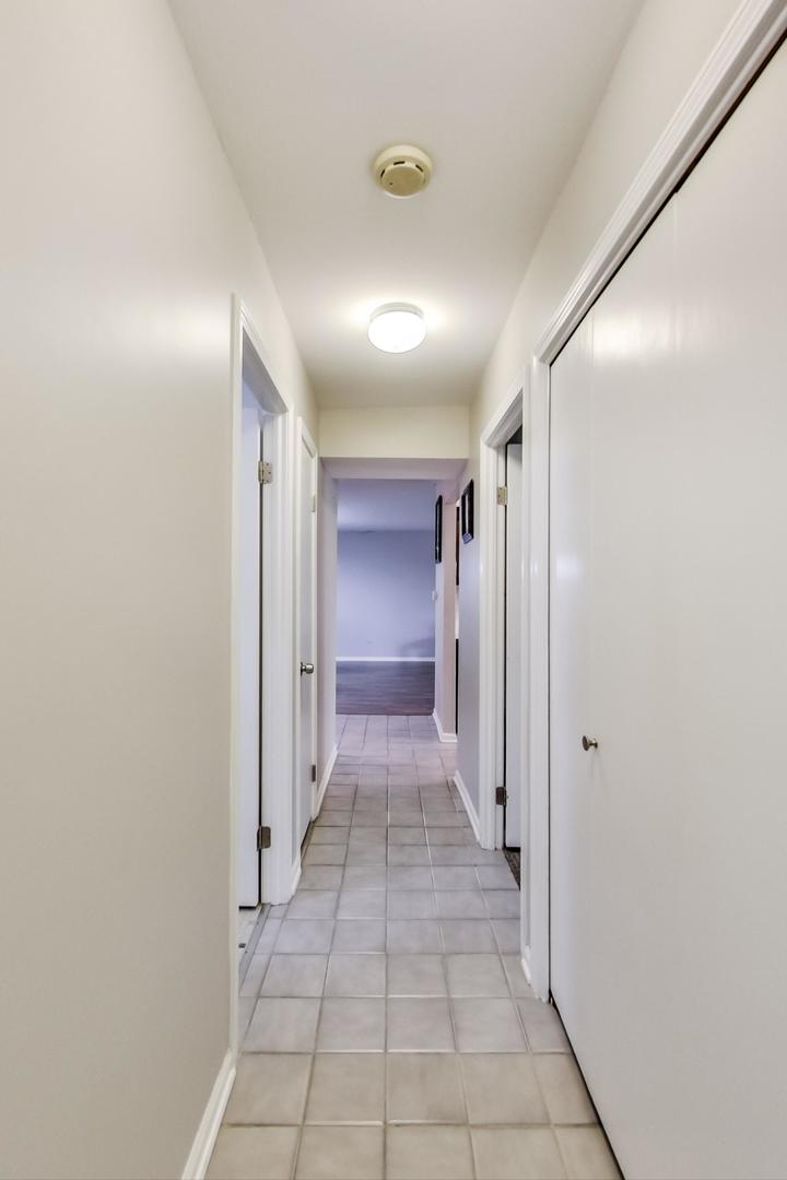 9801 Gross Point Road, Unit 306 Skokie, IL 60076 - Photo 18 of 30