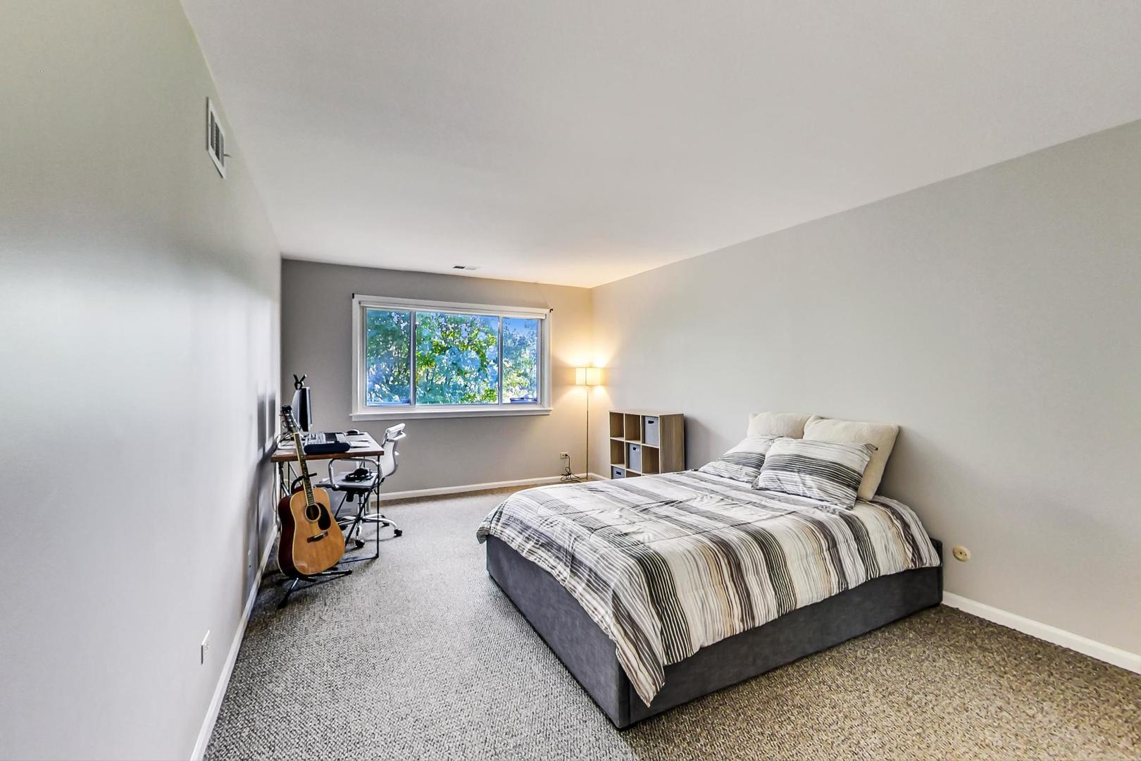 9801 Gross Point Road, Unit 306 Skokie, IL 60076 - Photo 19 of 30