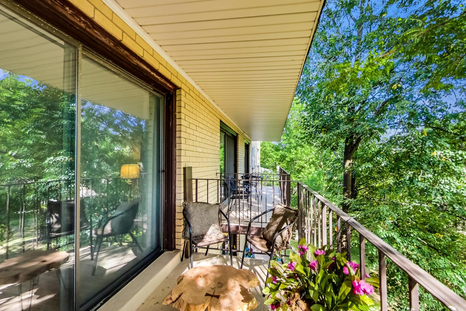 9801 Gross Point Road, Unit 306 Skokie, IL 60076 - Photo 27 of 30