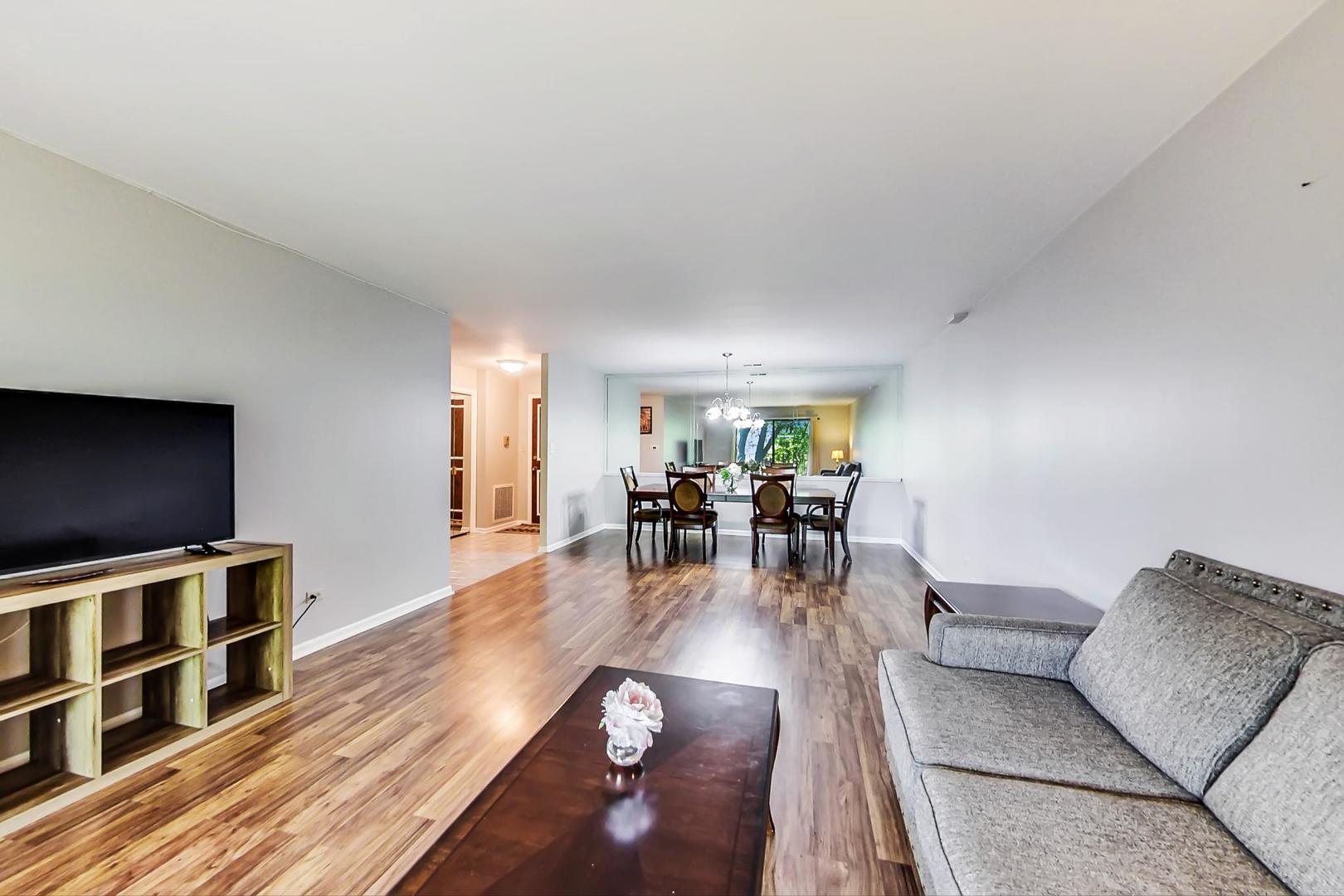 9801 Gross Point Road, Unit 306 Skokie, IL 60076 - Photo 10 of 30