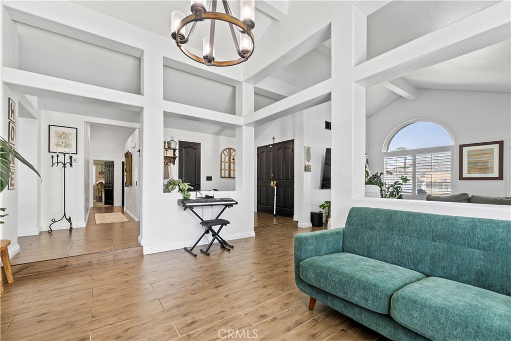 3906 North Flame Tree Avenue Rialto, CA 92377 - Photo 11 of 50