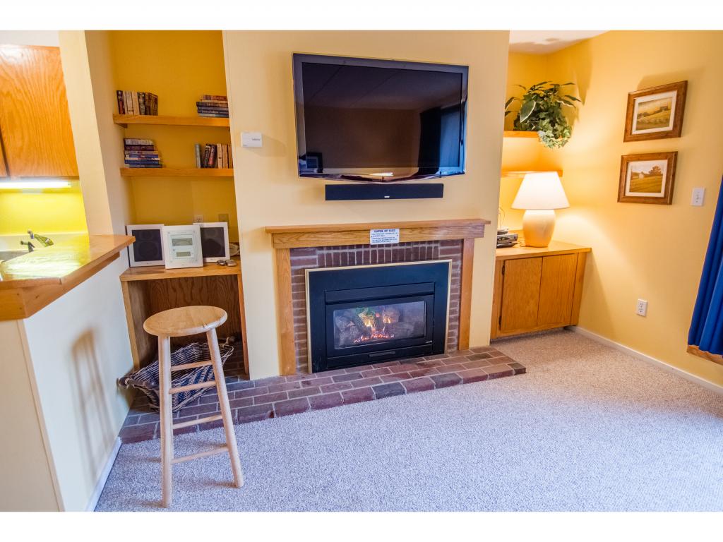 255 Old Mill Road, Unit F5 Killington, VT 05751 - Photo 14 of 19 Gallery Image 14