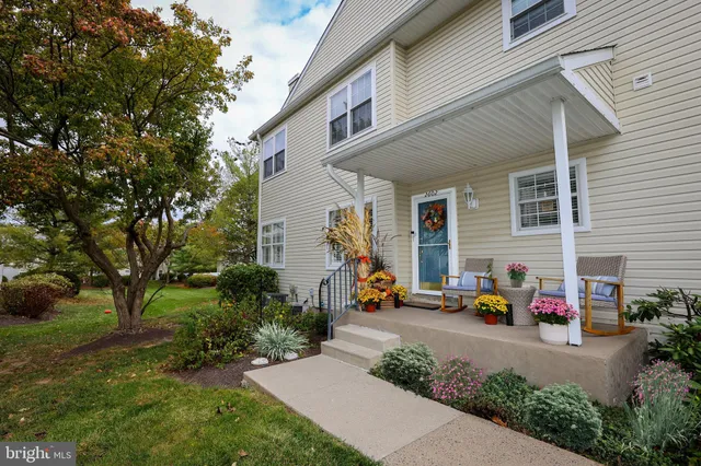 $515,000 | 2602 Waterford Road, Yardley, PA 19067