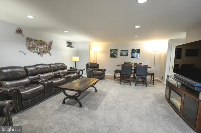 $515,000 | 2602 Waterford Road, Yardley, PA 19067