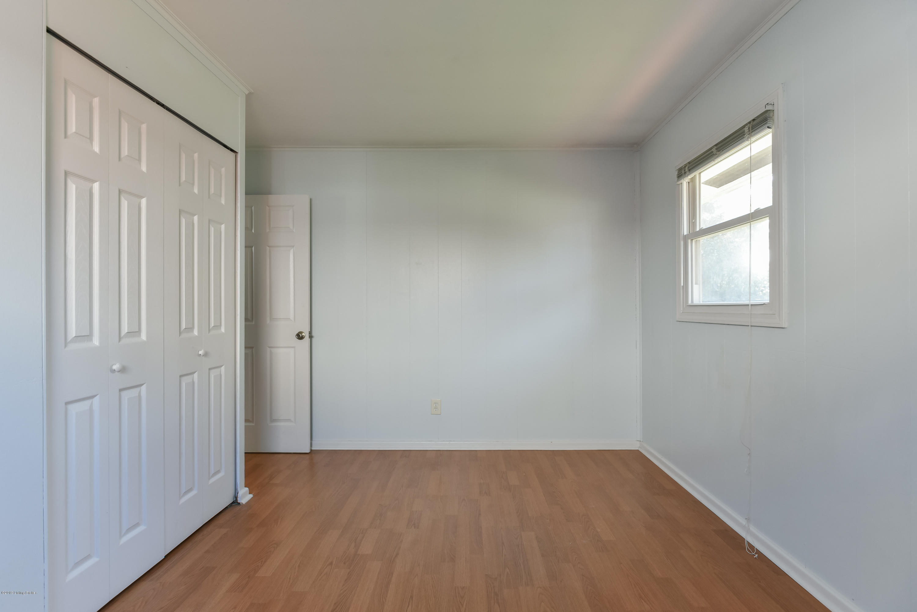 1717 Millgate Road Louisville, KY 40223 - Photo 29 of 42 27Millgate Rd 1717
