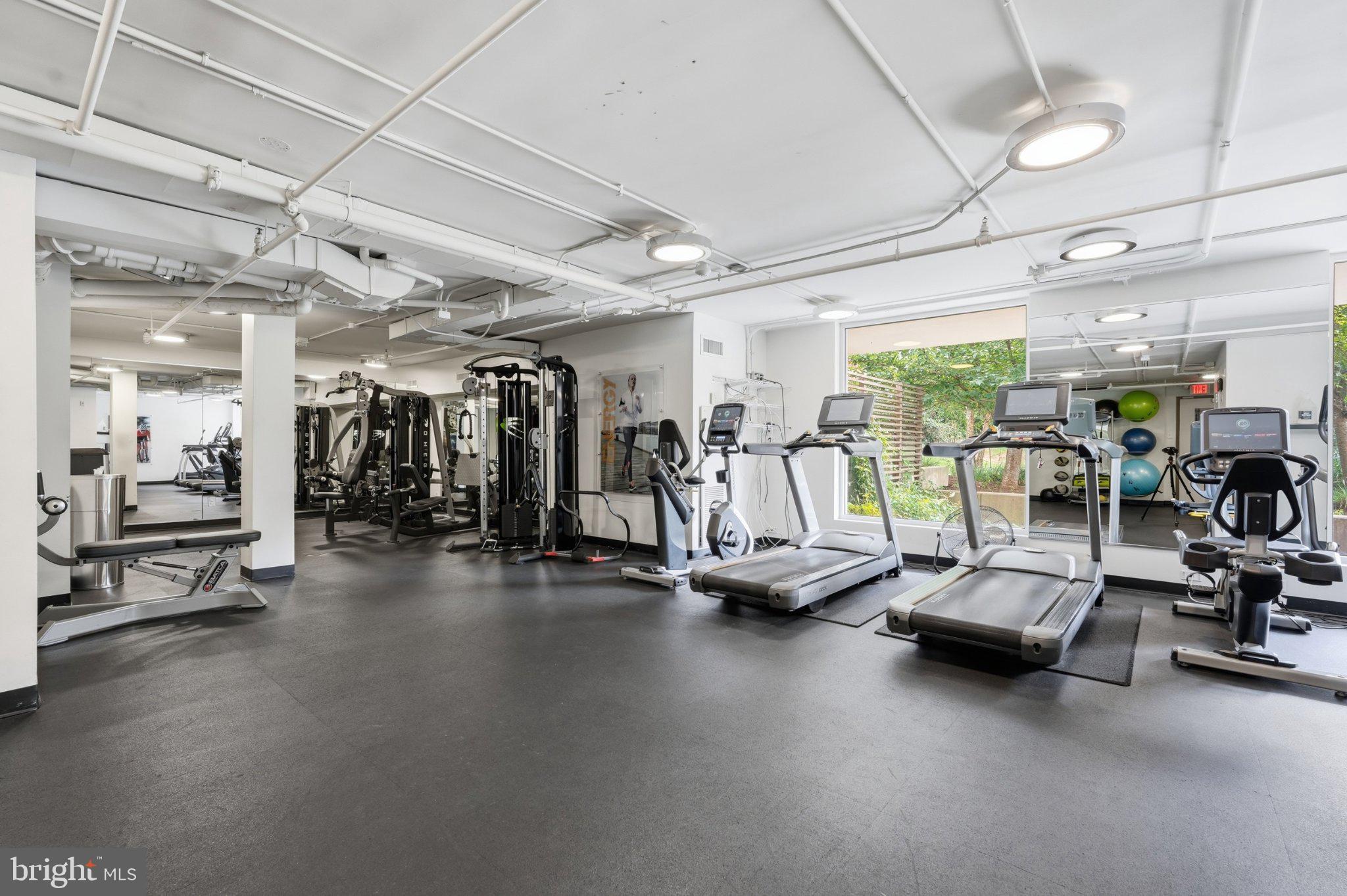 5101 River Road, Unit 1703 Bethesda, MD 20816 - Photo 41 of 57 Exercise room