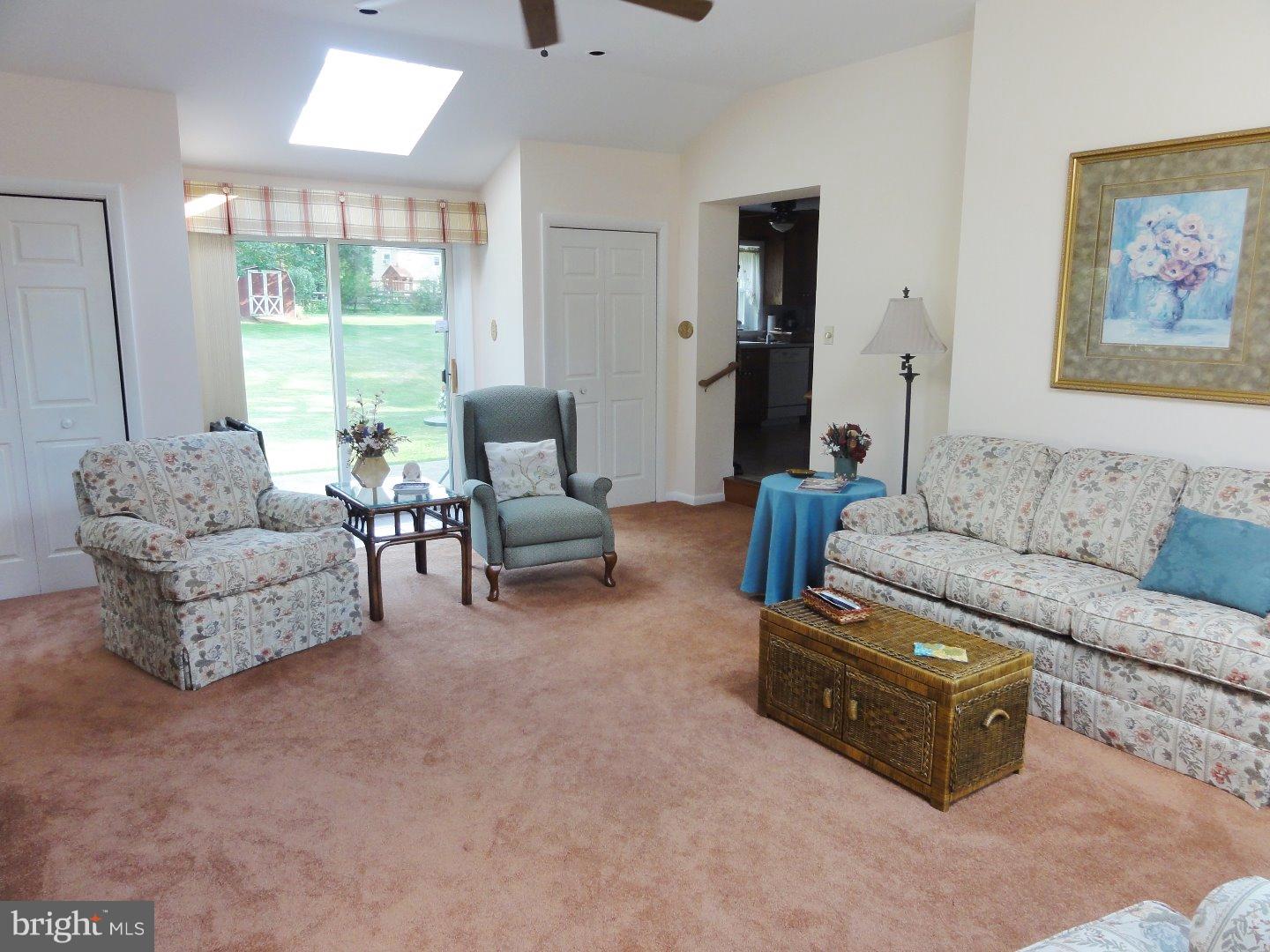 8 Pheasant Road Audubon, PA 19403 - Photo 11 of 25 Family Room
