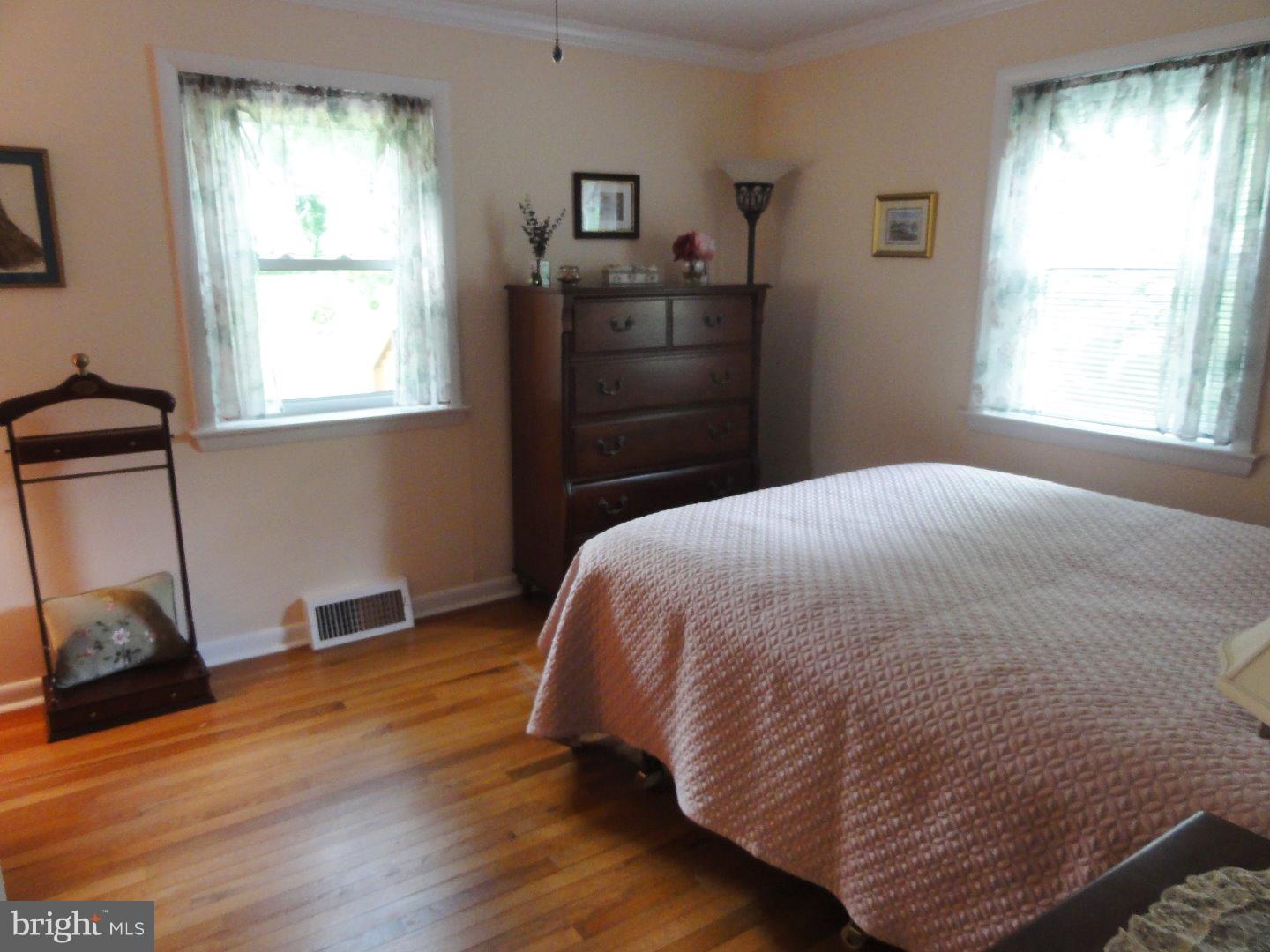 8 Pheasant Road Audubon, PA 19403 - Photo 17 of 25 Bedroom 2