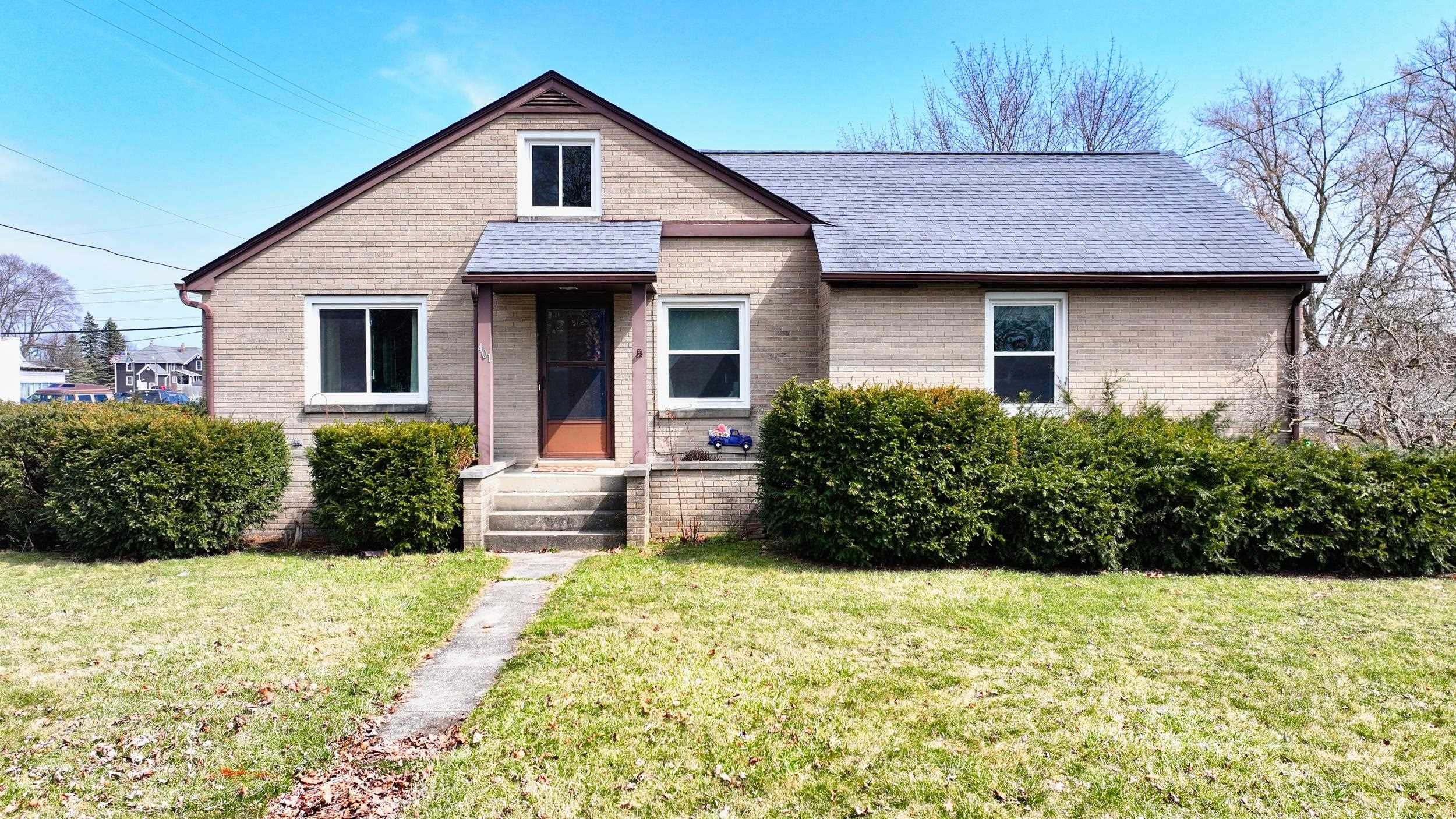401 Libby Street Pinconning, MI 48650 - Photo 1 of 40