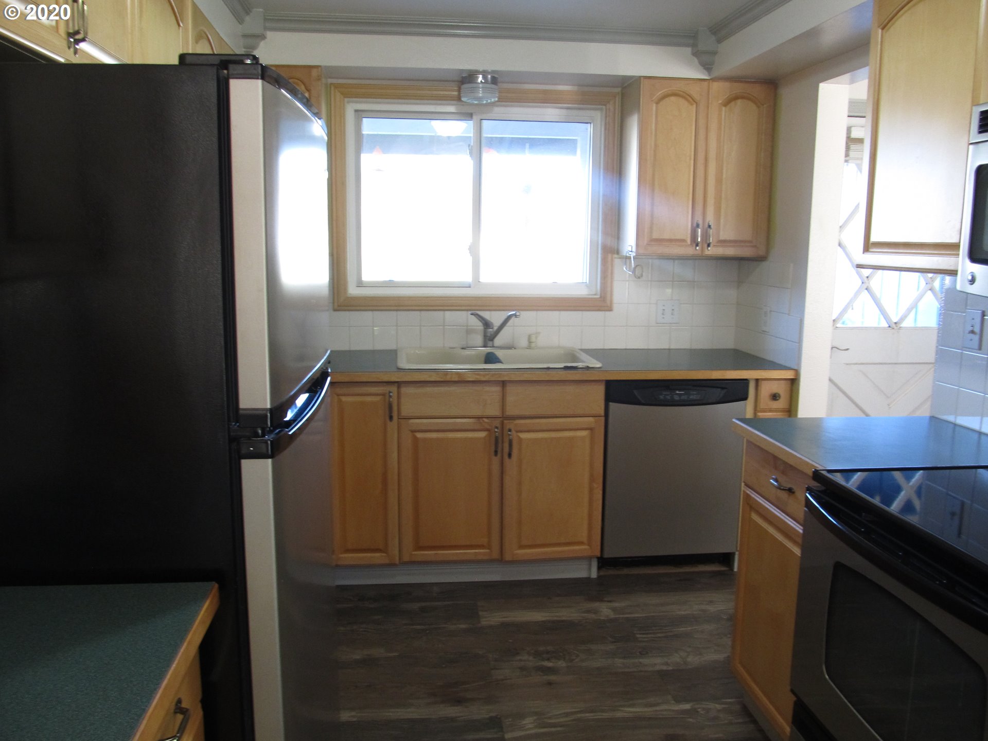 2589 Ridgeway Drive Reedsport, OR 97467 - Photo 10 of 16 Gallery Image 10