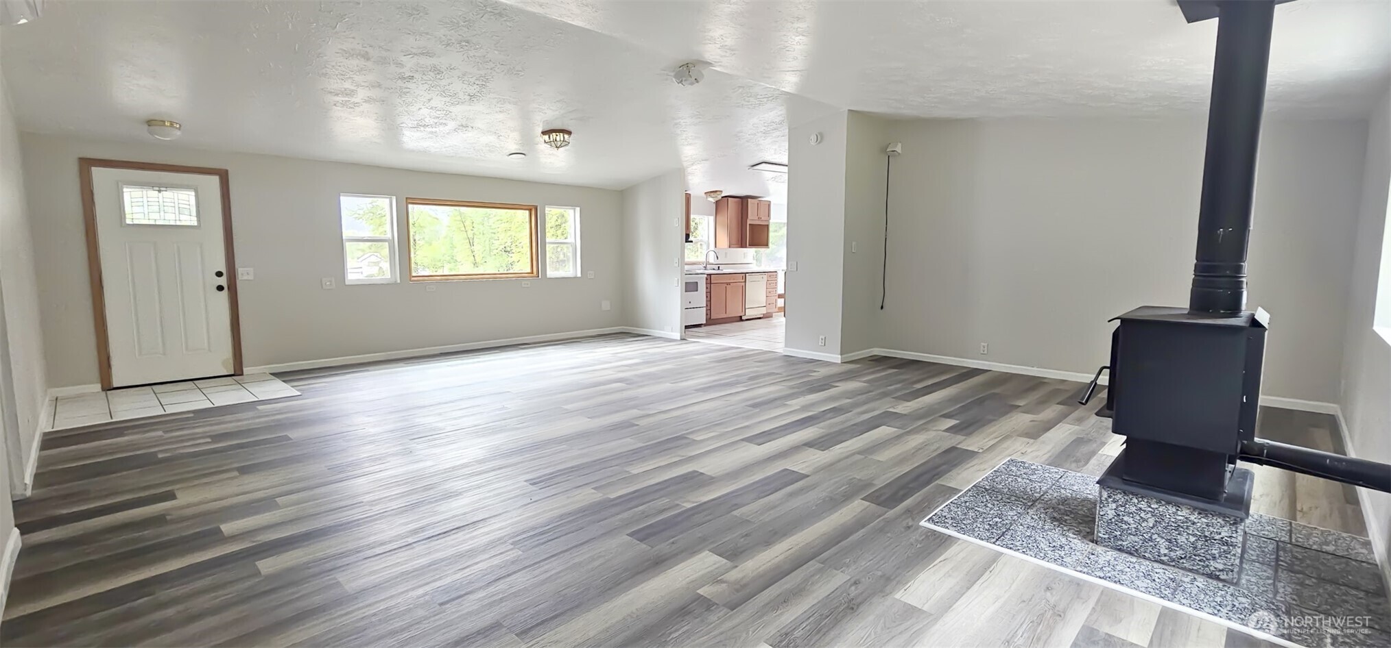 113 Skinner Road Randle, WA 98377 - Photo 3 of 34 Gallery Image 3