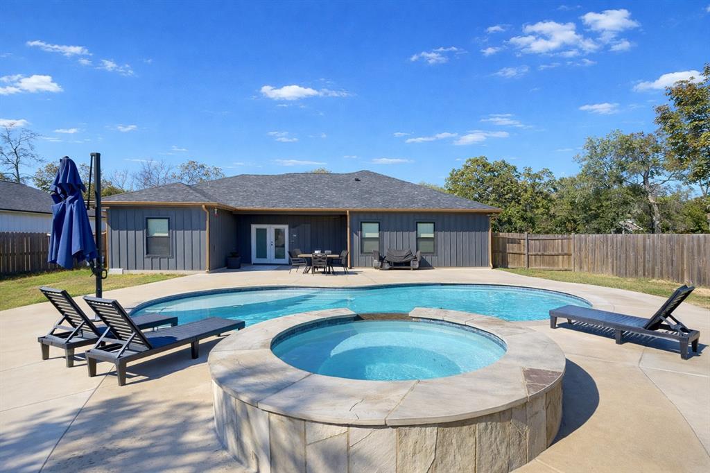 6503 Teresa Lane Athens, TX 75751 - Photo 13 of 15