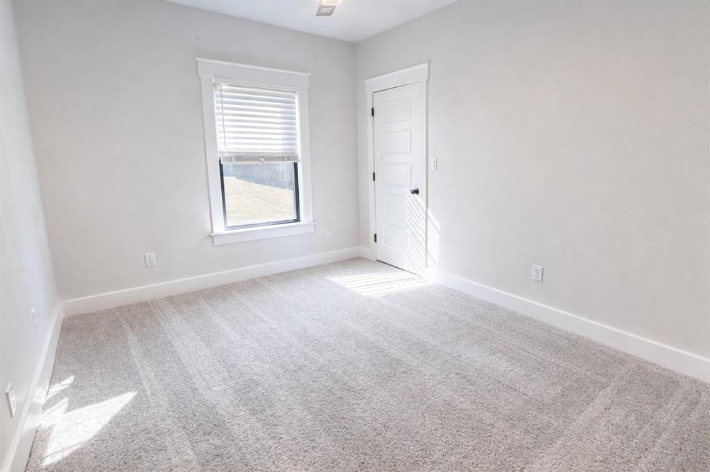 6503 Teresa Lane Athens, TX 75751 - Photo 9 of 15