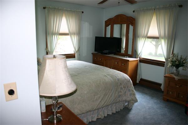 92 Boston Road Palmer, MA 01069 - Photo 21 of 25