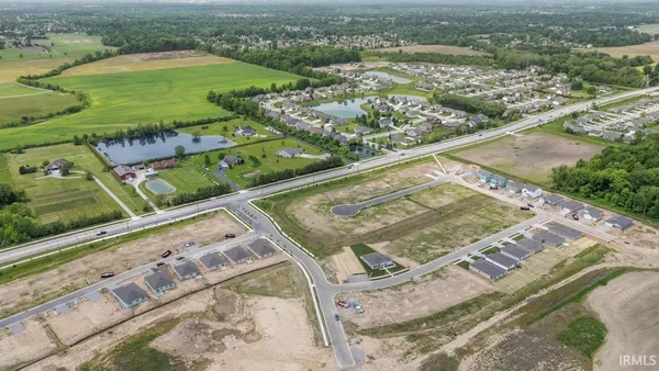 $305,350 | 685 Chellberge Pass, New Haven, IN 46774