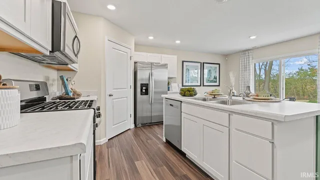 $324,690 | 685 Chellberge Pass, New Haven, IN 46774