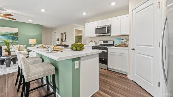 $305,350 | 685 Chellberge Pass, New Haven, IN 46774