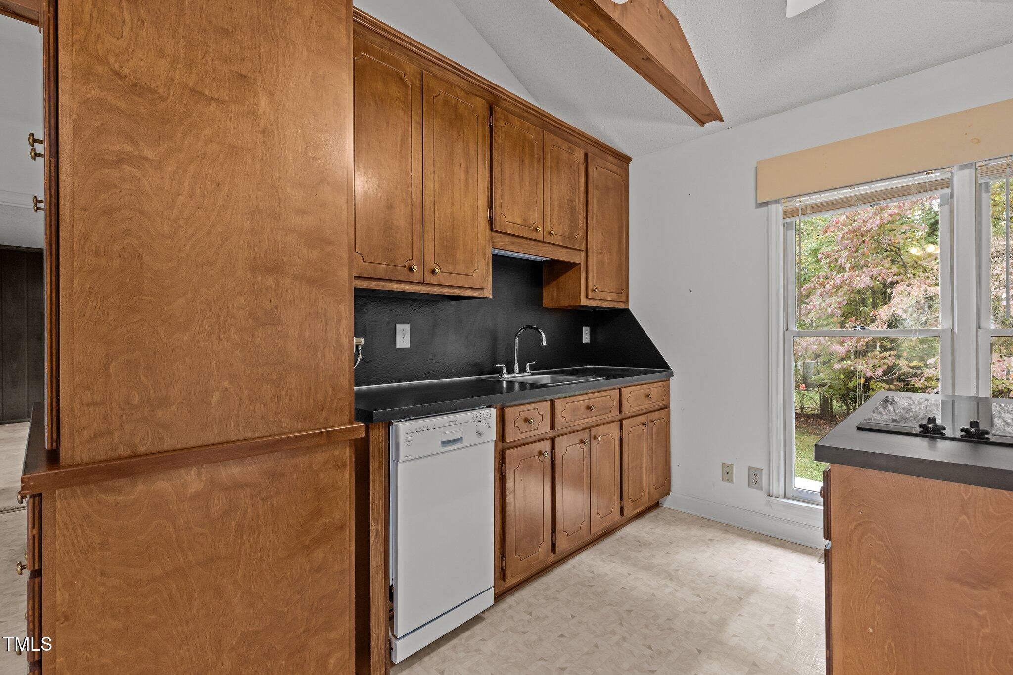 5207 Russell Road Durham, NC 27712 - Photo 12 of 50 11-web-or-mls-8Y3A8337