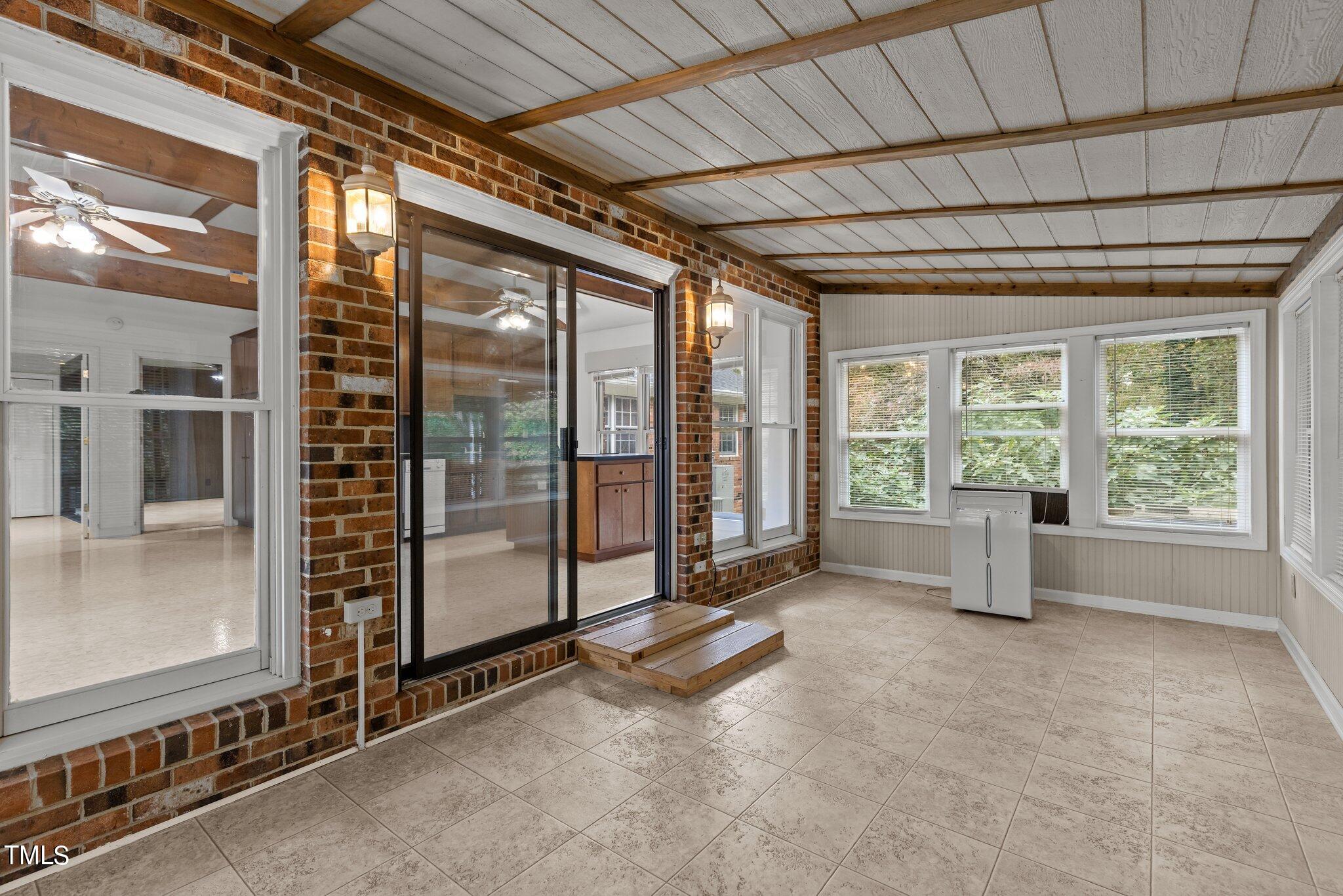 5207 Russell Road Durham, NC 27712 - Photo 16 of 50 15-web-or-mls-8Y3A8362