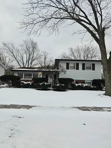 $179,999 | 209 Indiana Street, Park Forest, IL 60466