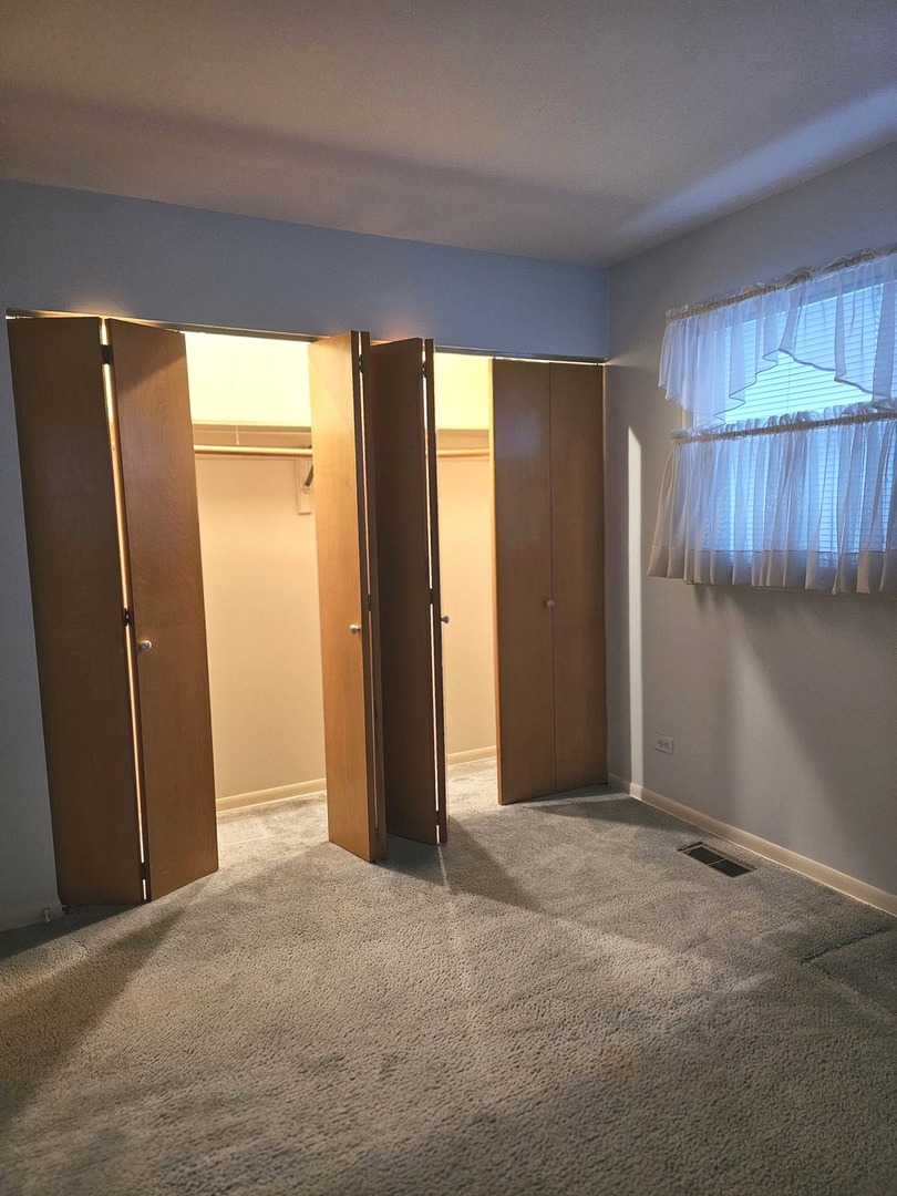 209 Indiana Street Park Forest, IL 60466 - Photo 12 of 24