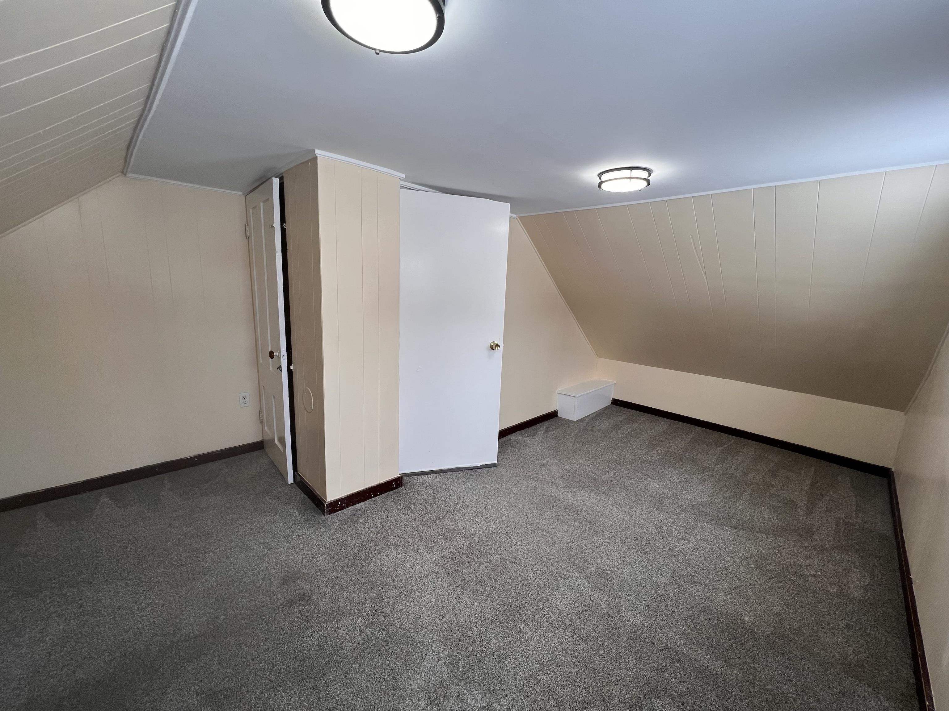 15 1/2 Ridge Street Nashua, NH 03064 - Photo 13 of 15