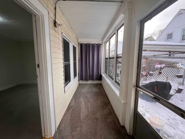 $2,300 | 15 1/2 Ridge Street, Nashua, NH 03064