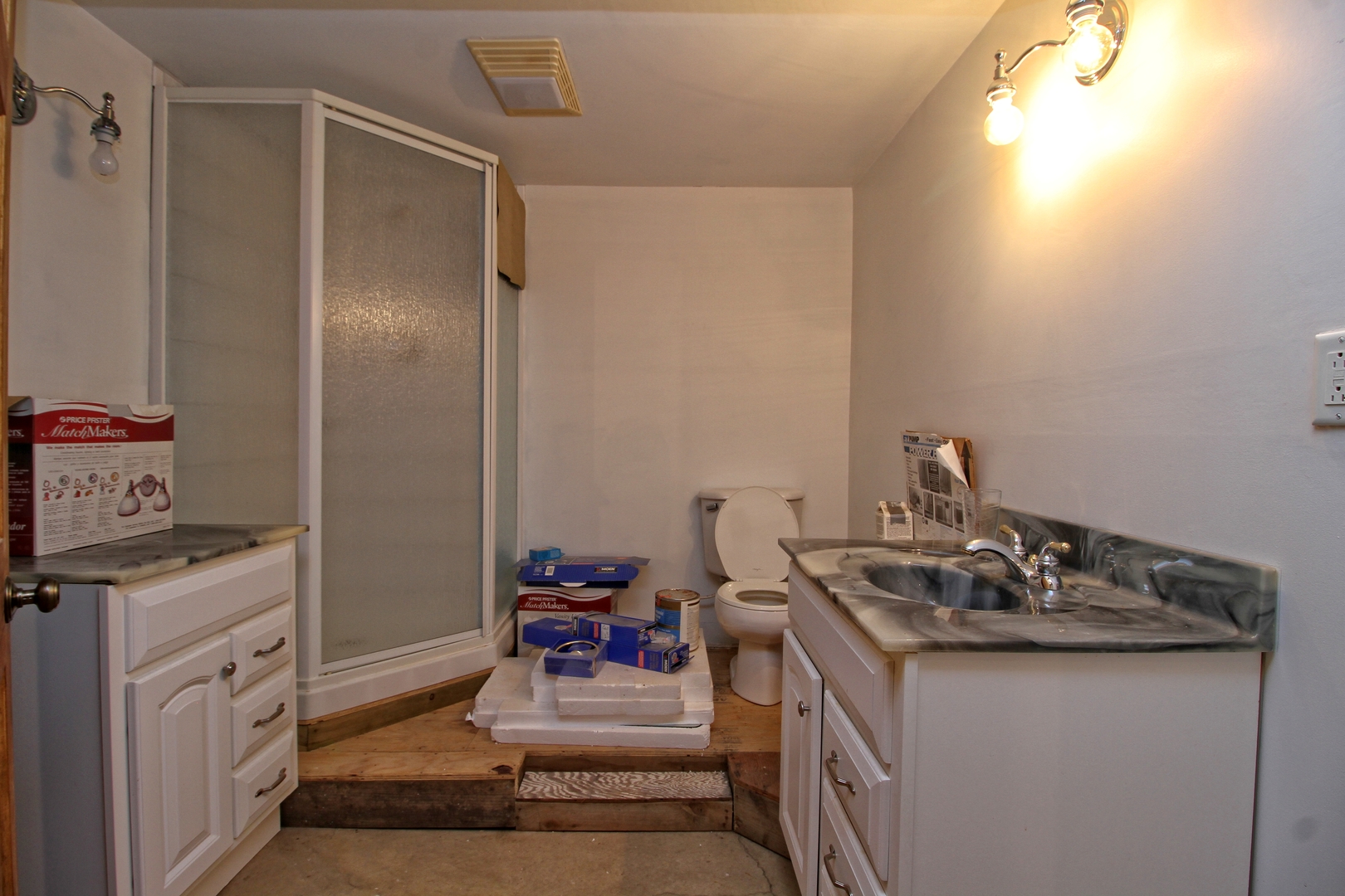 9763 West 1000S Road Bonfield, IL 60913 - Photo 18 of 23 a bathroom with a sink toilet and shower