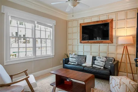 $2,590,000 | 705 Delaney Avenue, Orlando, FL 32801