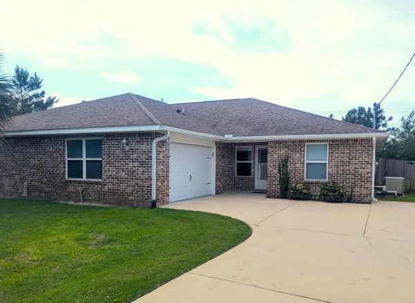 $2,000 | 1827 Sundown Drive, Navarre, FL 32566