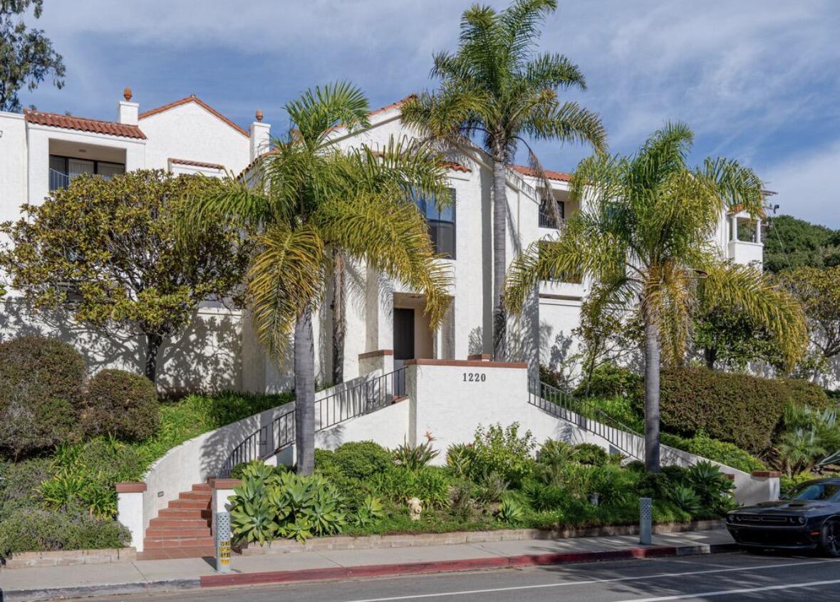 1220 Coast Village Road, Unit 304 Santa Barbara, CA 93108 - Photo 16 of 17 front of building