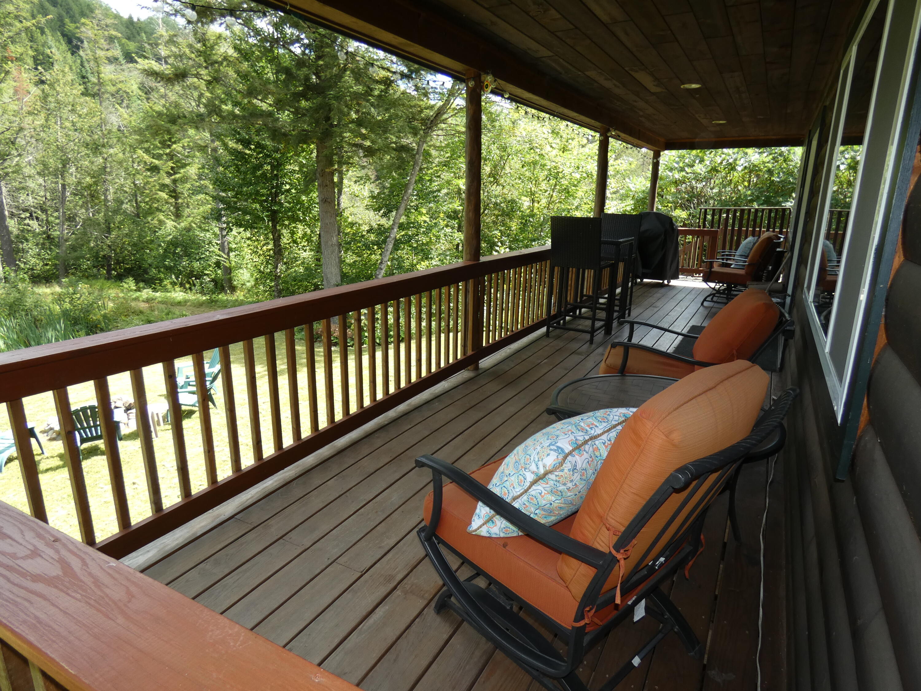 303 Canada Road Moscow, ME 04920 - Photo 6 of 49 Porch
