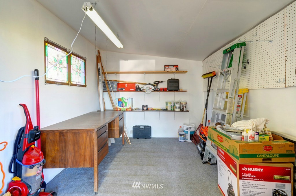 12718 Northeast 199th Street Bothell, WA 98011 - Photo 20 of 24 Gallery Image 20