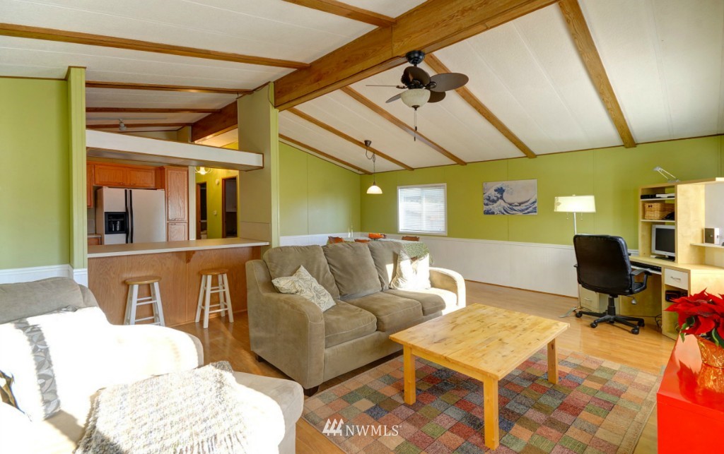 12718 Northeast 199th Street Bothell, WA 98011 - Photo 6 of 24 Gallery Image 6