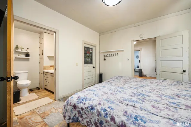 $65,000 | 709 South 3rd Street, Pekin, IL 61554