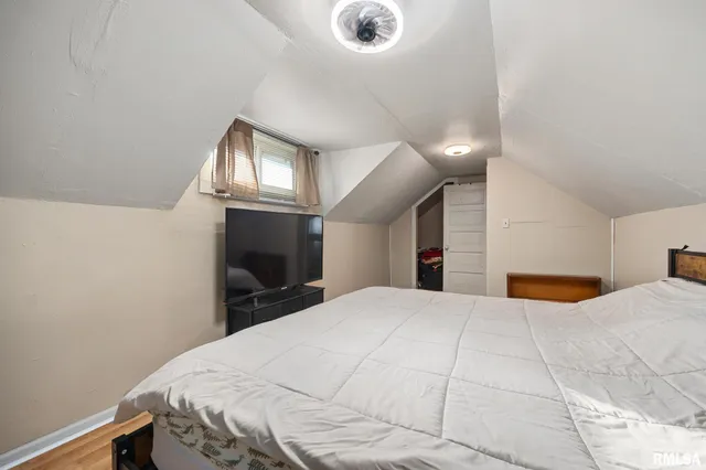 $65,000 | 709 South 3rd Street, Pekin, IL 61554