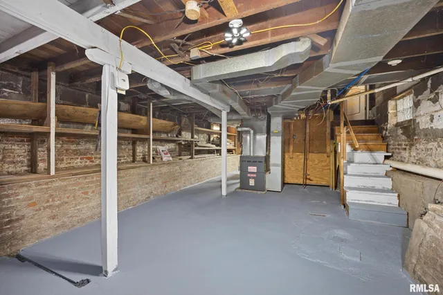 $65,000 | 709 South 3rd Street, Pekin, IL 61554