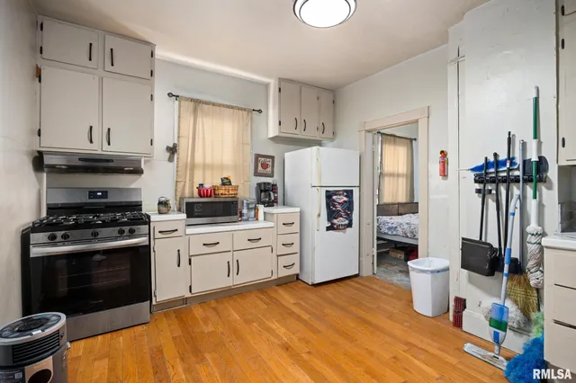 $65,000 | 709 South 3rd Street, Pekin, IL 61554