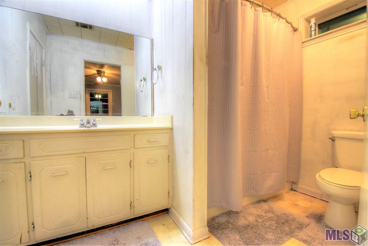 13407 Roddy Road Gonzales, LA 70737 - Photo 9 of 19 Gallery Image 9