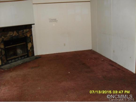 38 Red Raven Road Swannanoa, NC 28778 - Photo 11 of 22 Gallery Image 11