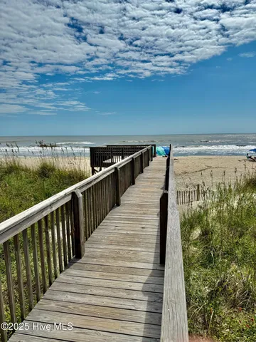 $2,700 | 31 Ocean Isle W Boulevard, Unit 32, Ocean Isle Beach, NC 28469