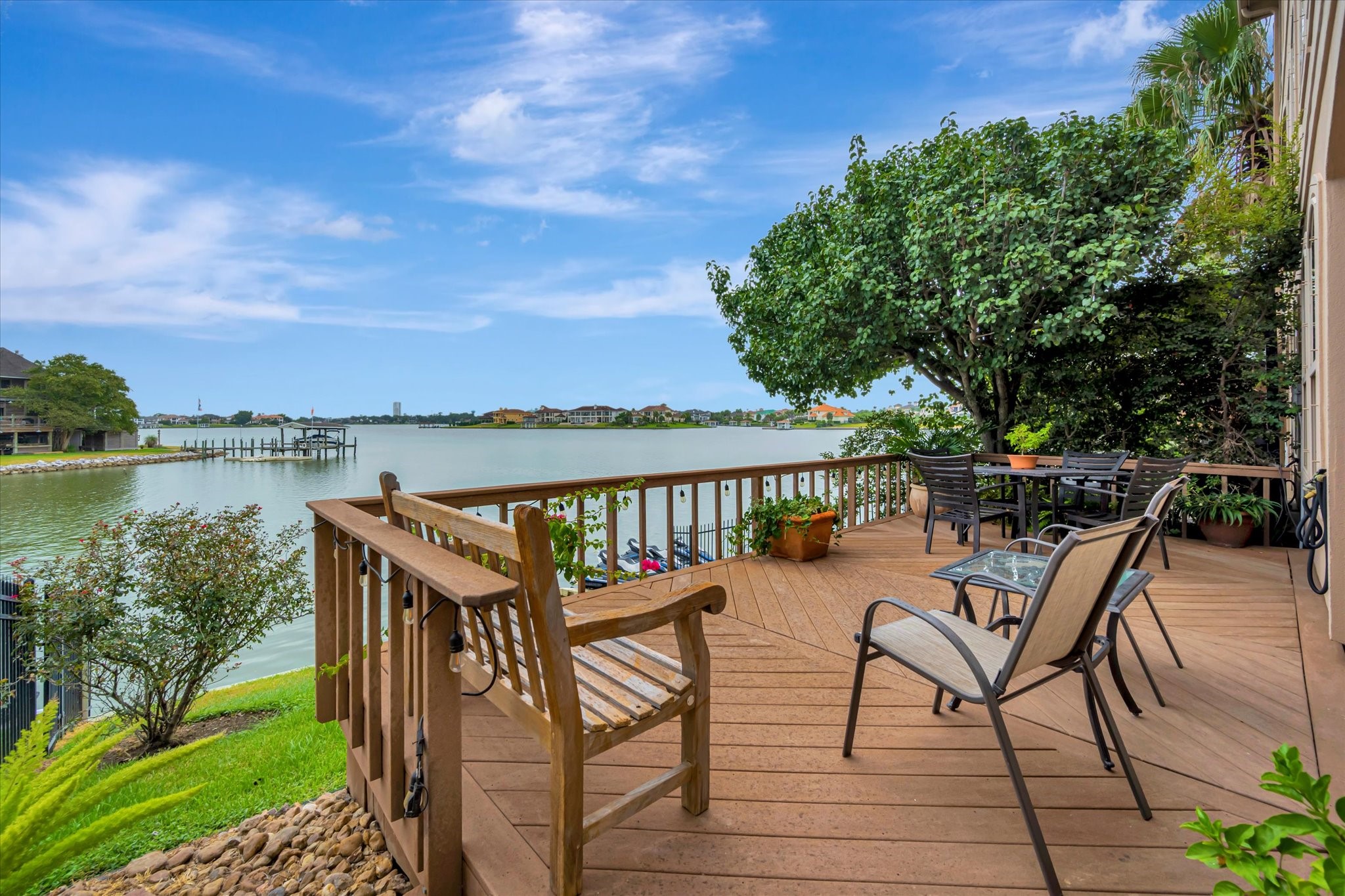 4125 Boardwalk Boulevard Seabrook, TX 77586 - Photo 6 of 50 Gallery Image 6