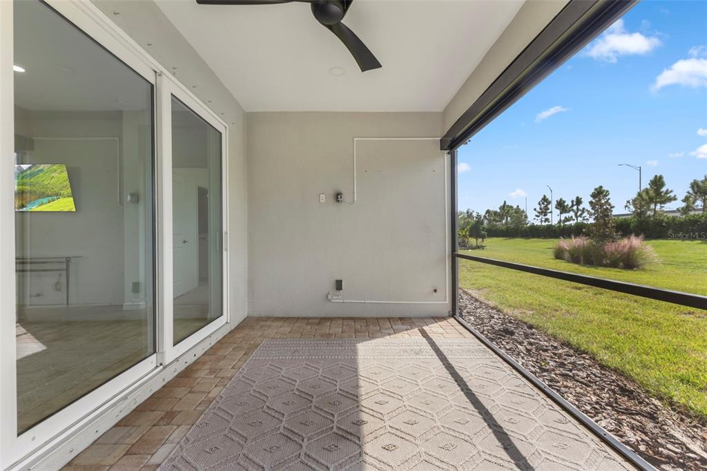 8121 Sternway Road Sarasota, FL 34240 - Photo 24 of 34 Gallery Image 24