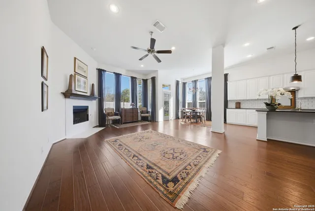 $475,000 | 30693 Horseshoe Path, Bulverde, TX 78163