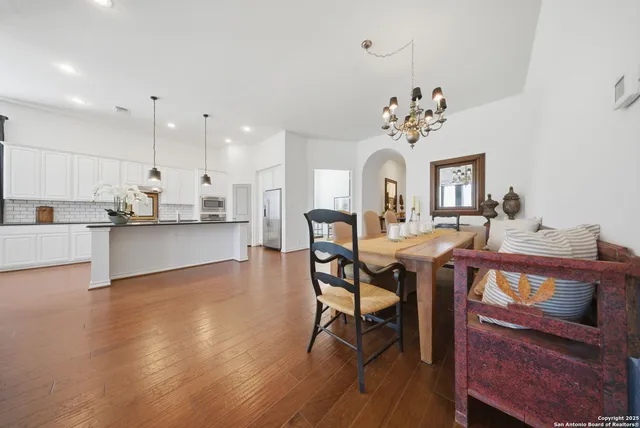 $475,000 | 30693 Horseshoe Path, Bulverde, TX 78163