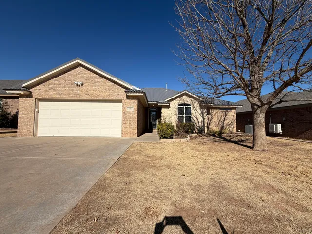 $1,975 | 5508 104th Street, Lubbock, TX 79424